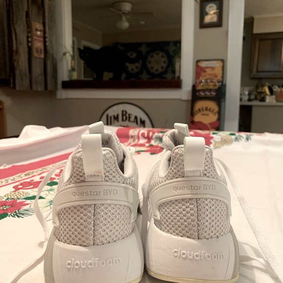 adidas Shoes - Women’s Adidas Questar BYD Cloudfoam Size 6.5